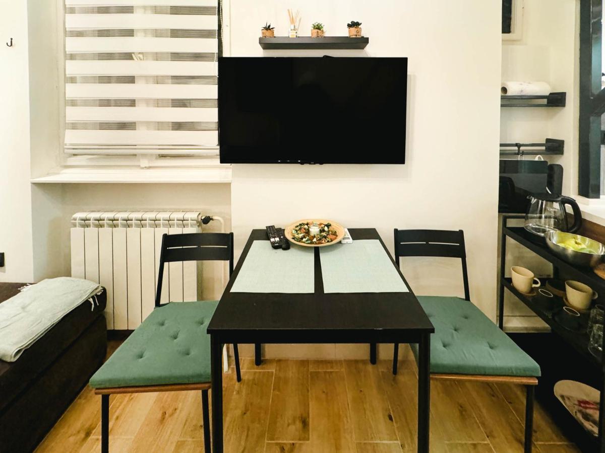 Comfy Studio In City Center Белград Экстерьер фото