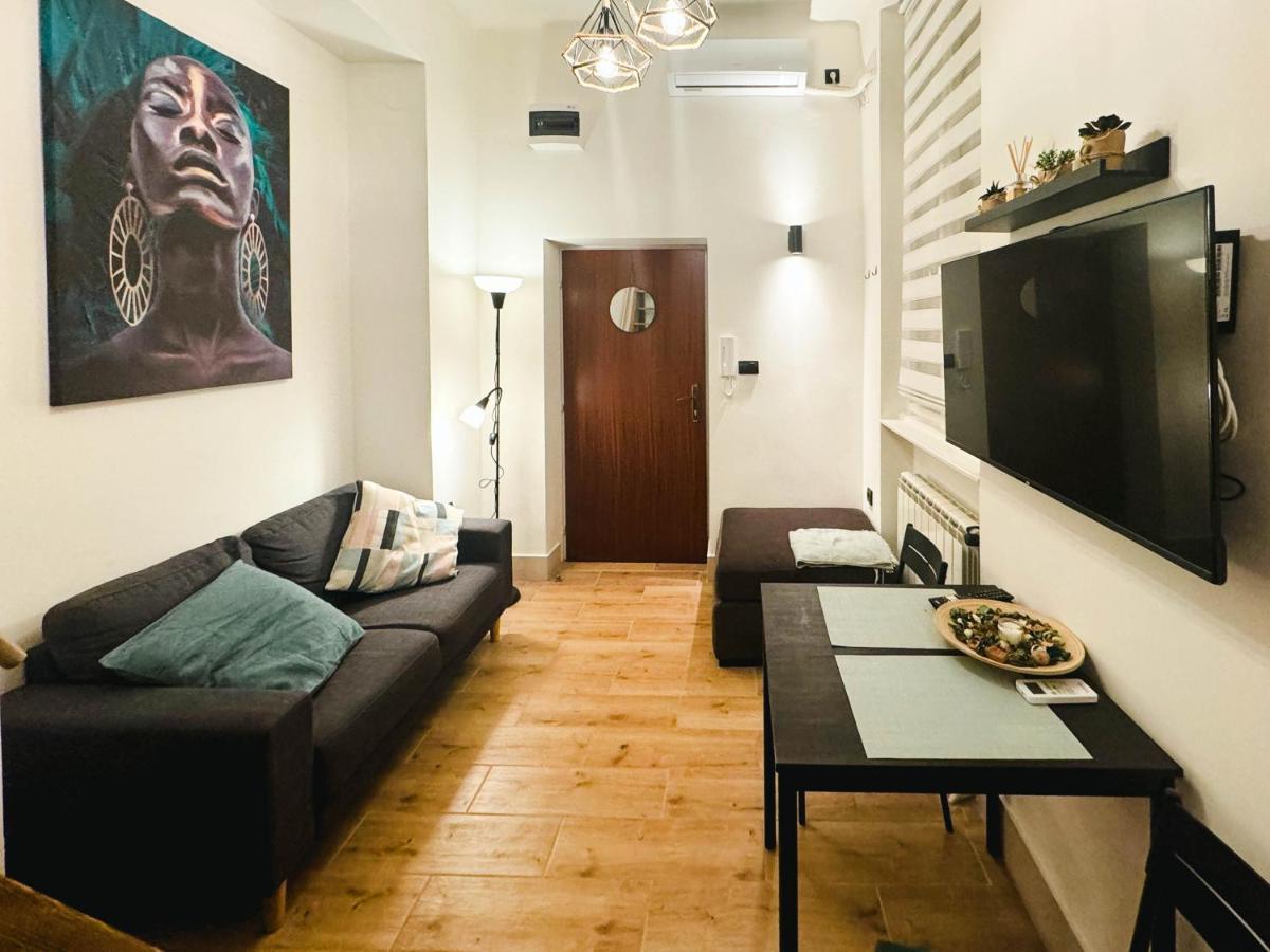 Comfy Studio In City Center Белград Экстерьер фото